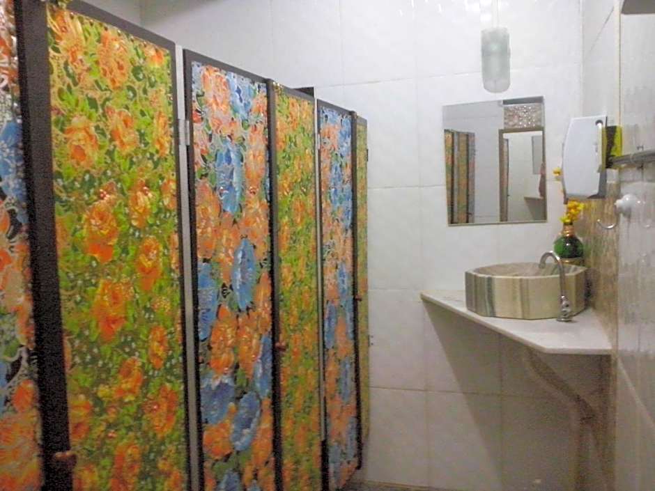 Casa da Cacaia e do Henrique