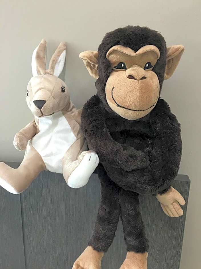 Trio Residence Si-Racha