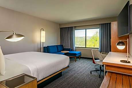 King Room with Sofa Bed
