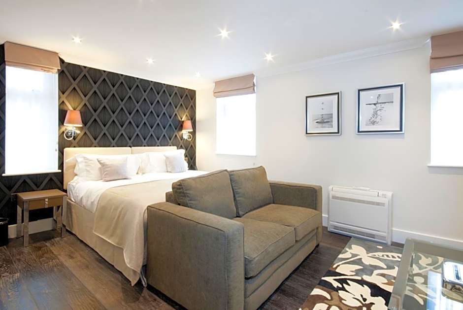 Ashburn Court Apartments