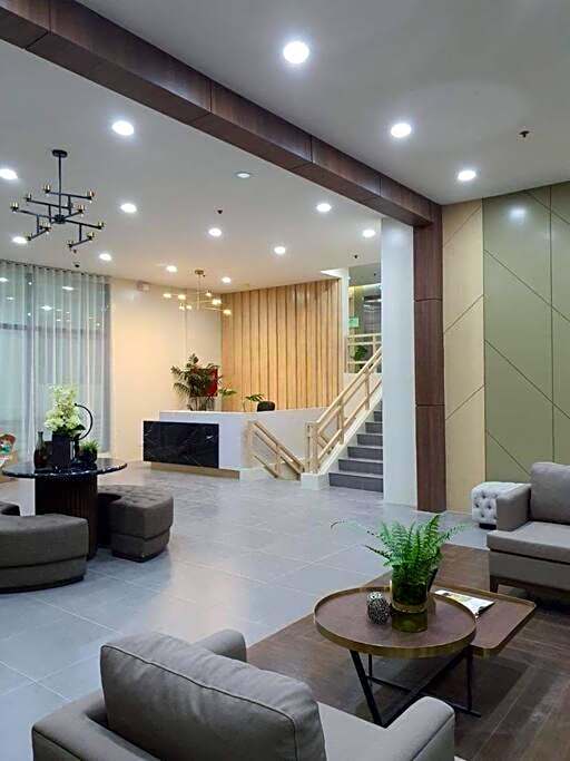 Brenthill Condo Suite