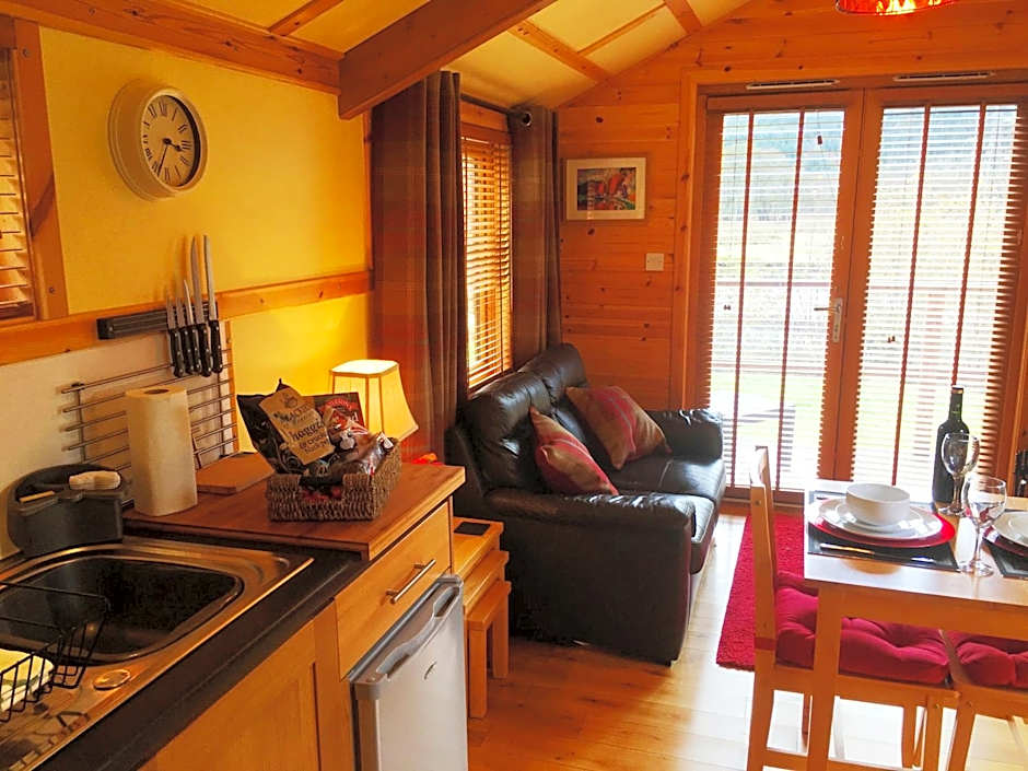 Rashfield Sheilings - Riverside Lodges, by Pucks Glen, Dunoon