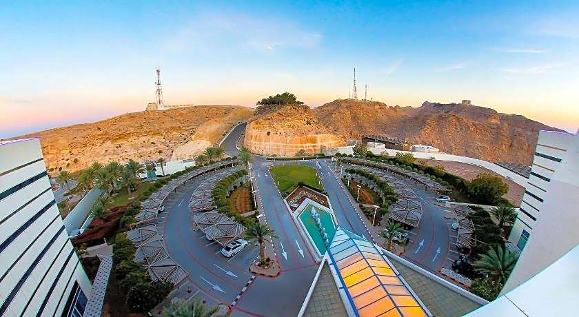 Oryx Grand Jebel Hafeet