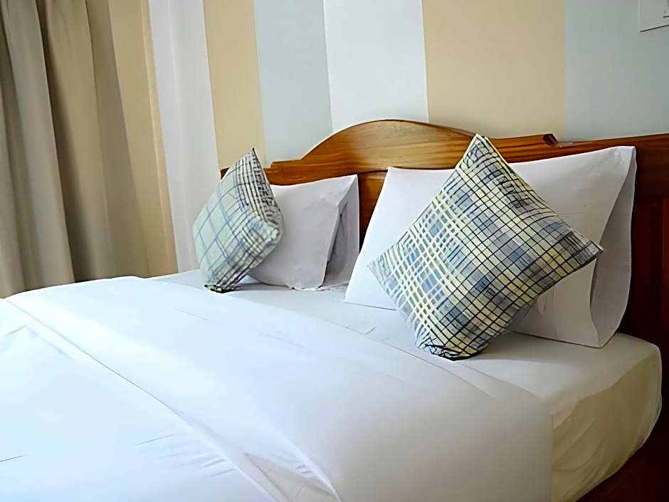 Laksasuk House