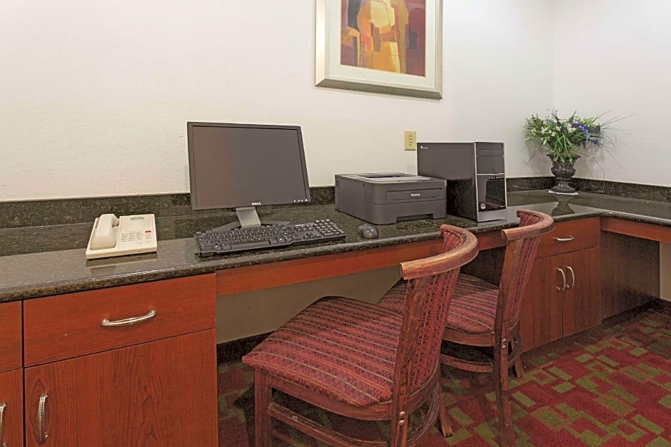 La Quinta Inn & Suites by Wyndham St. Augustine