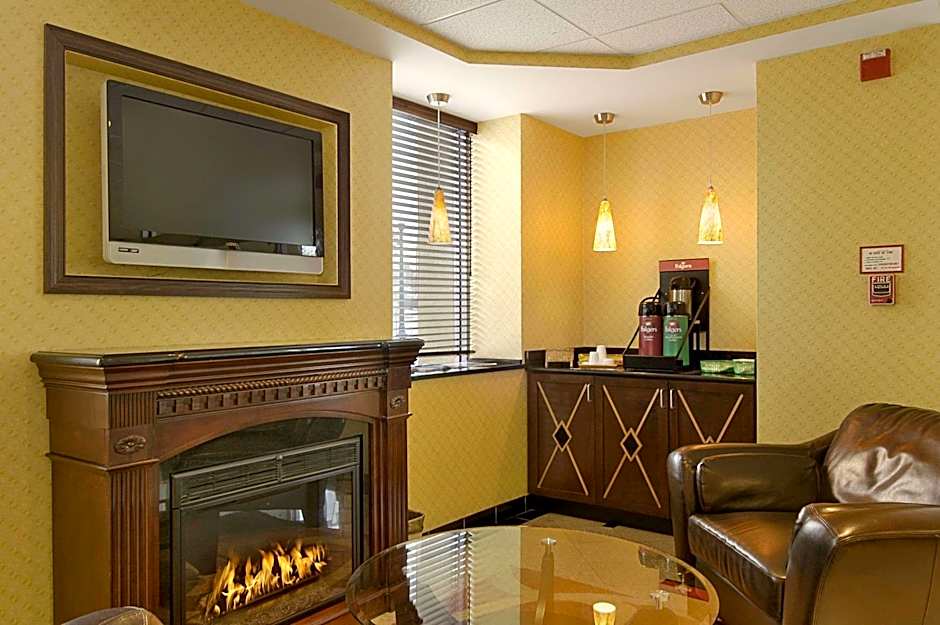 Days Inn by Wyndham Silver Spring