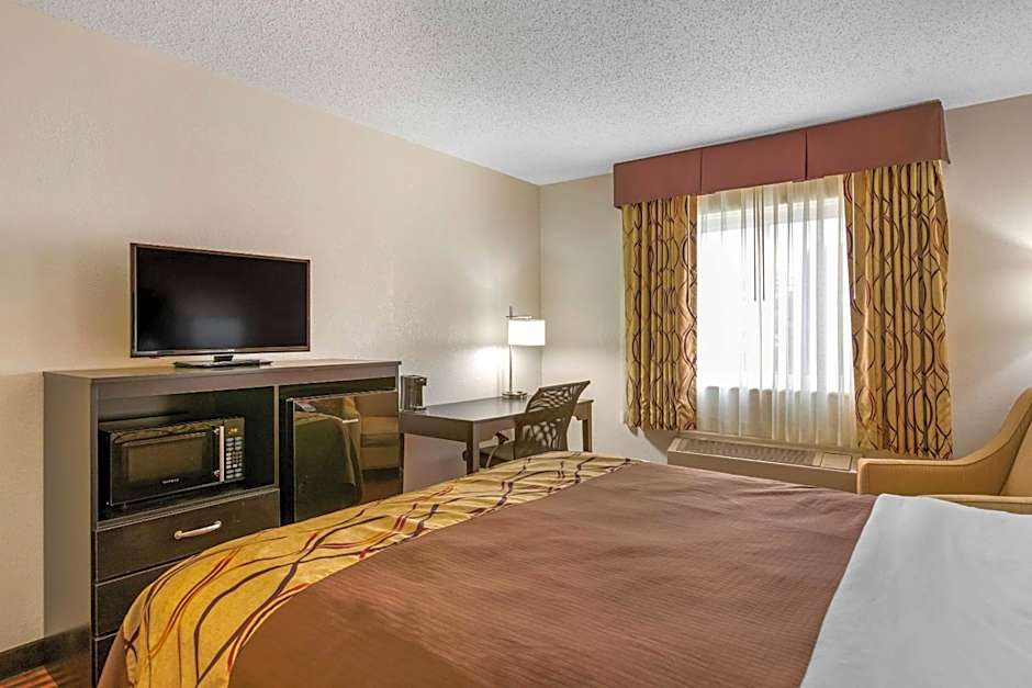 Rodeway Inn Coopersville