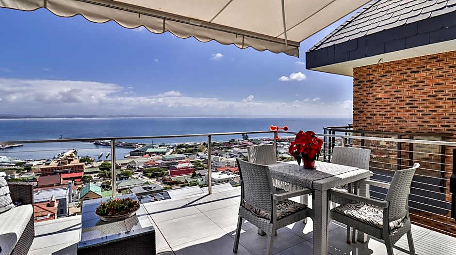 3ColoursBlue Guest House