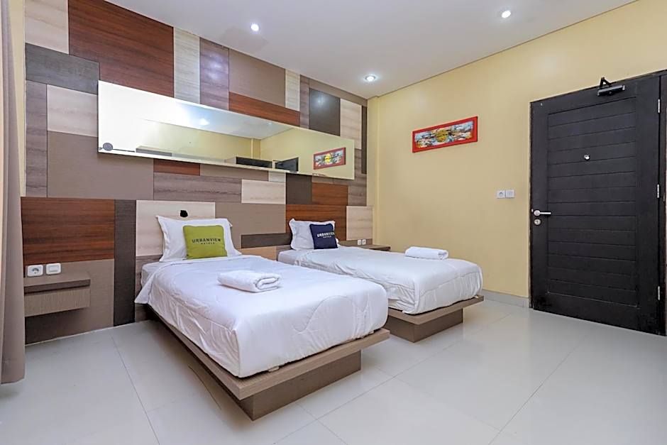Urbanview Hotel WG Jimbaran Bali
