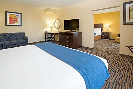 Holiday Inn Express & Suites Denver North - Thornton By IHG