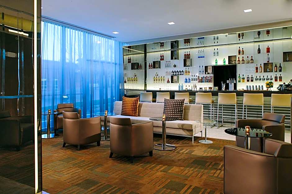 AC Hotel Kansas City Plaza