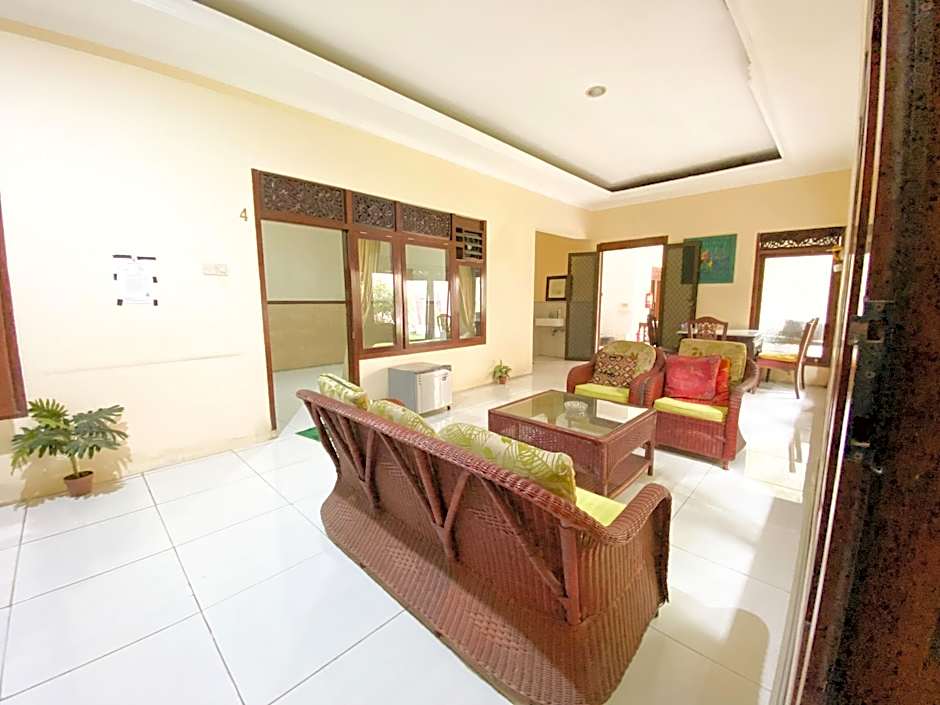 Homey Guesthouse near Sby Zoo (Syariah) 