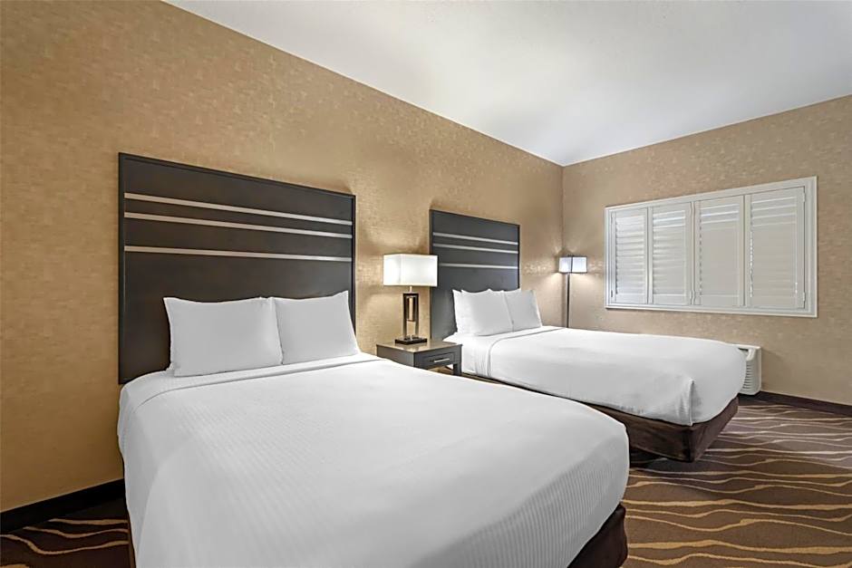 Best Western Plus Park Place Inn - Mini Suites