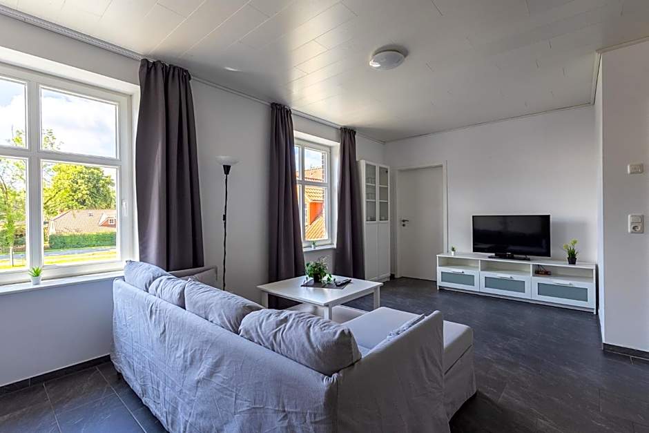 Natura Ferienhaus, Ferienwohnungen in Rhauderfehn , Komfort für Gäste & Firmen ,WLAN & Parkplatz