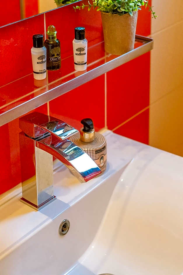 3Aktes Suites & Studios