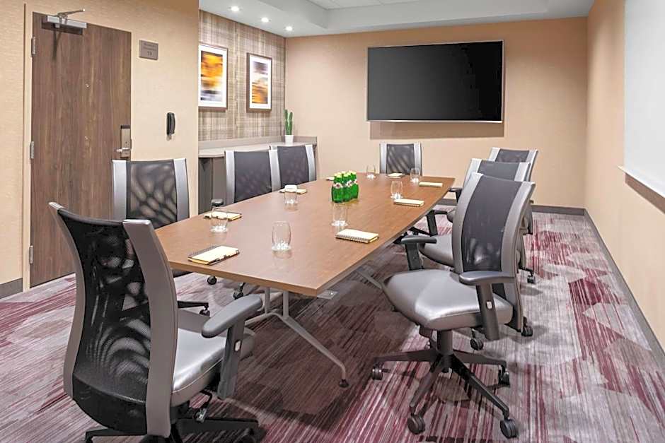 Courtyard by Marriott Pasco Tri-Cities Airport