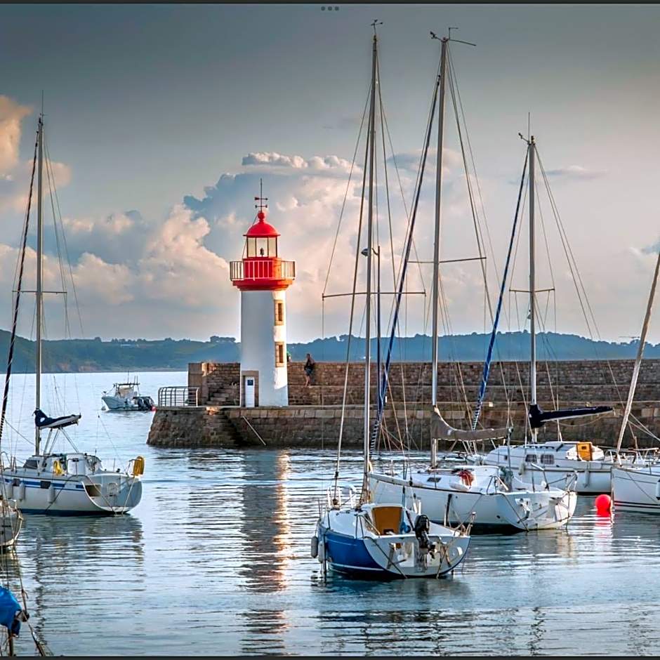 La Table De Jeanne - Hôtel & Restaurant