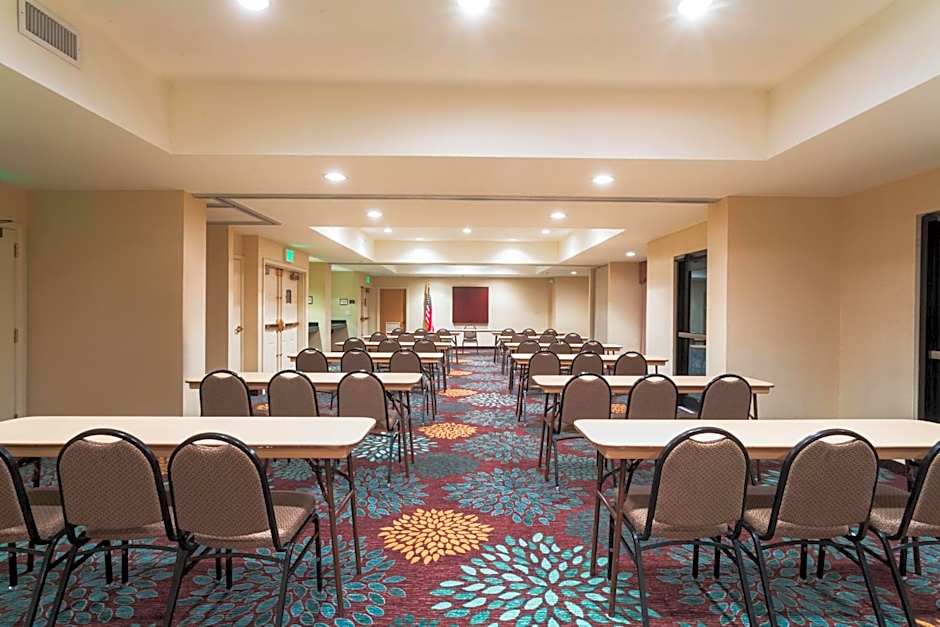 Staybridge Suites Tallahassee I-10 East By IHG