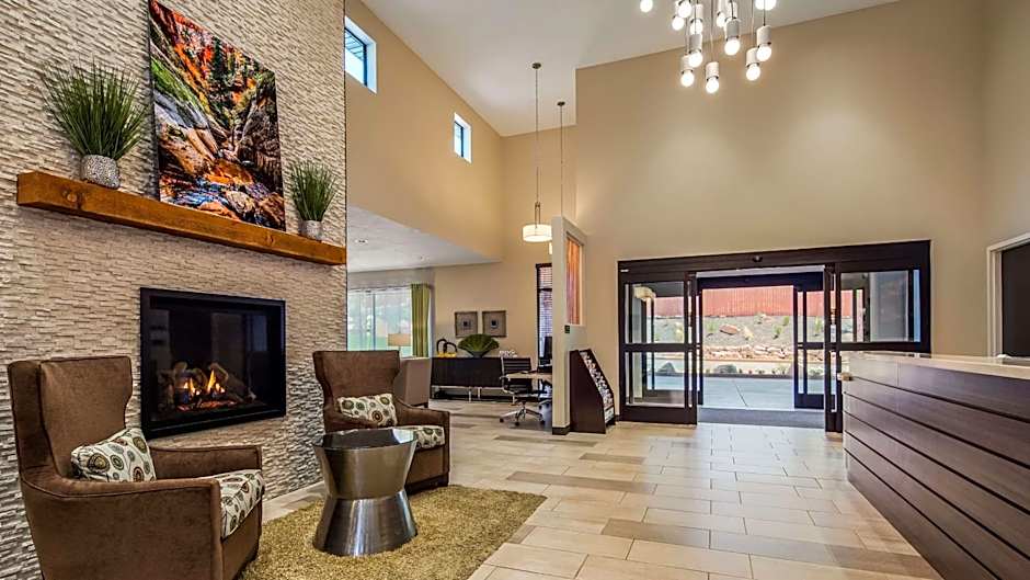 Best Western Plus Zion Canyon Inn & Suites