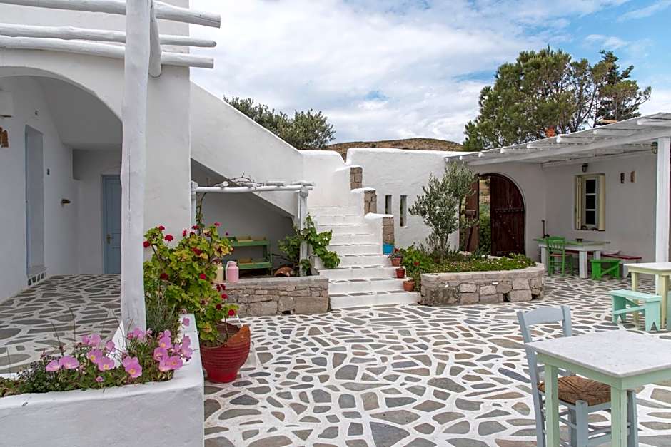 Thalassitra Private Pool Suites