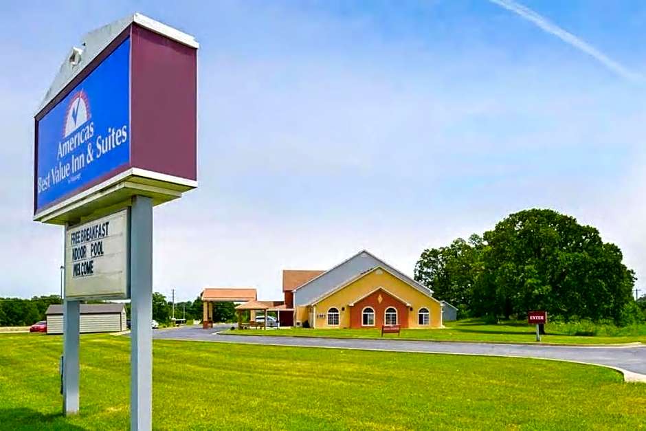 Super 8 by Wyndham Lake of the Ozarks