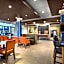 Holiday Inn Express And Suites Fayetteville South By IHG