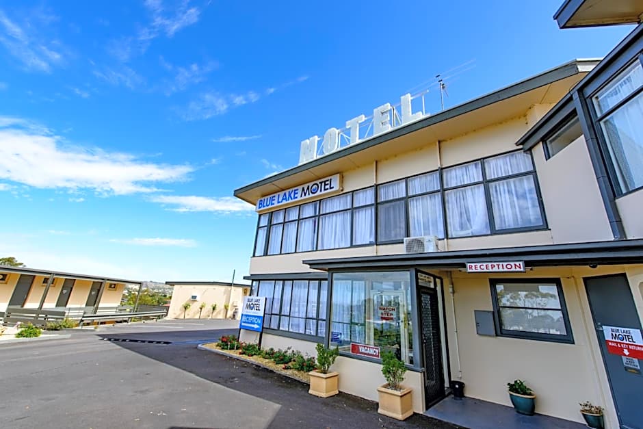 Blue Lake Motel