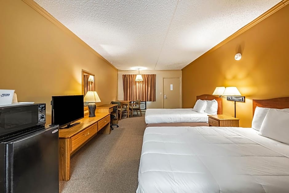 Americas Best Value Inn & Suites St. Marys