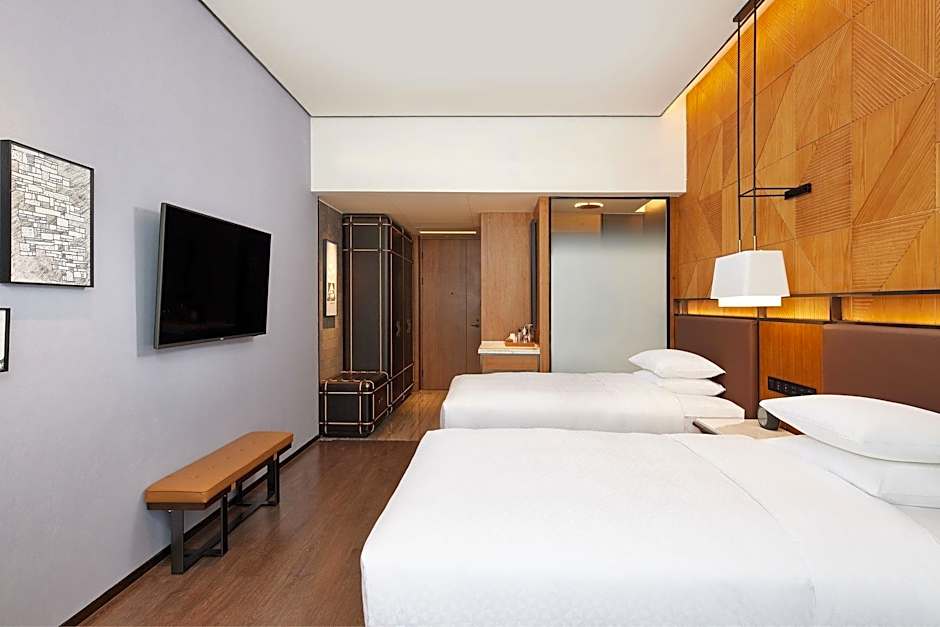 Four Points by Sheraton Yiyang