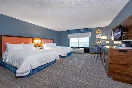 Queen Room with Two Queen Beds - Mobility Access/Non-Smoking