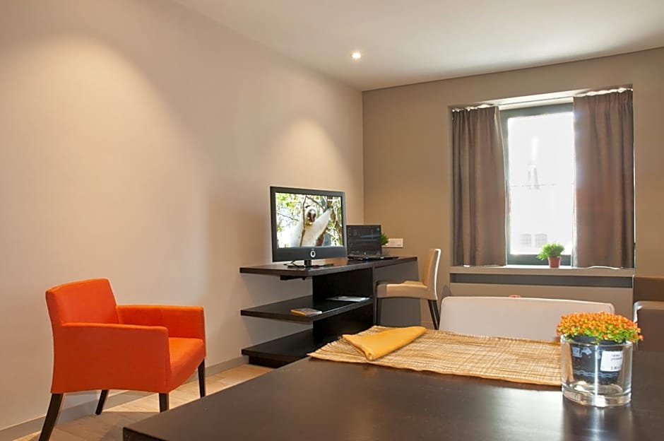 Castelnou Aparthotel