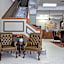 Gardner Hotel & Hostel