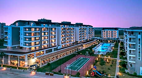 Greenwood Suites Resort
