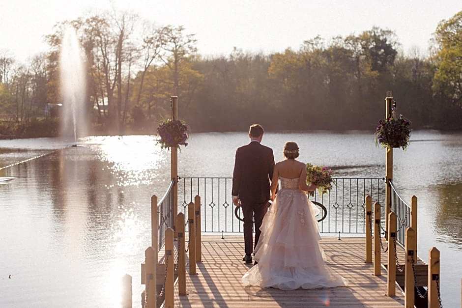 Inn On The Lake