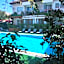 Ten Apart Hotel