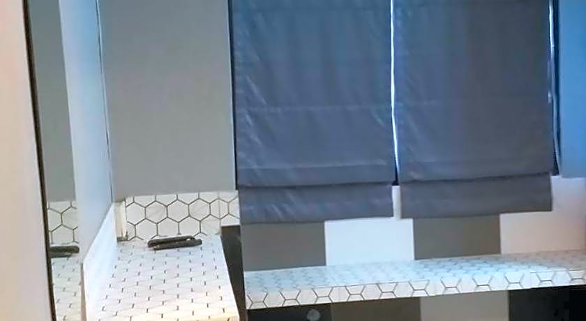 Benjamas Hostels – Bangkok, NY