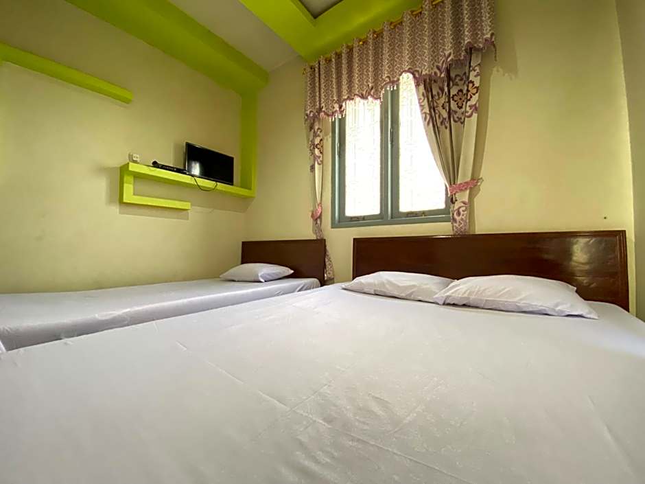 Homestay Srikandi Syariah Dieng RedPartner