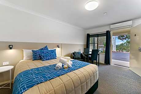 Queen Room