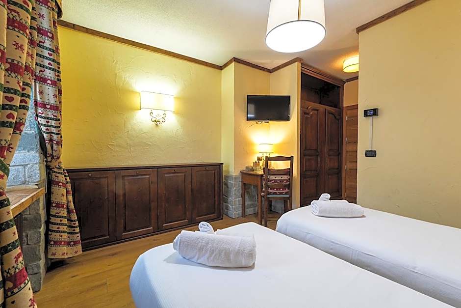 Hotel Jumeaux