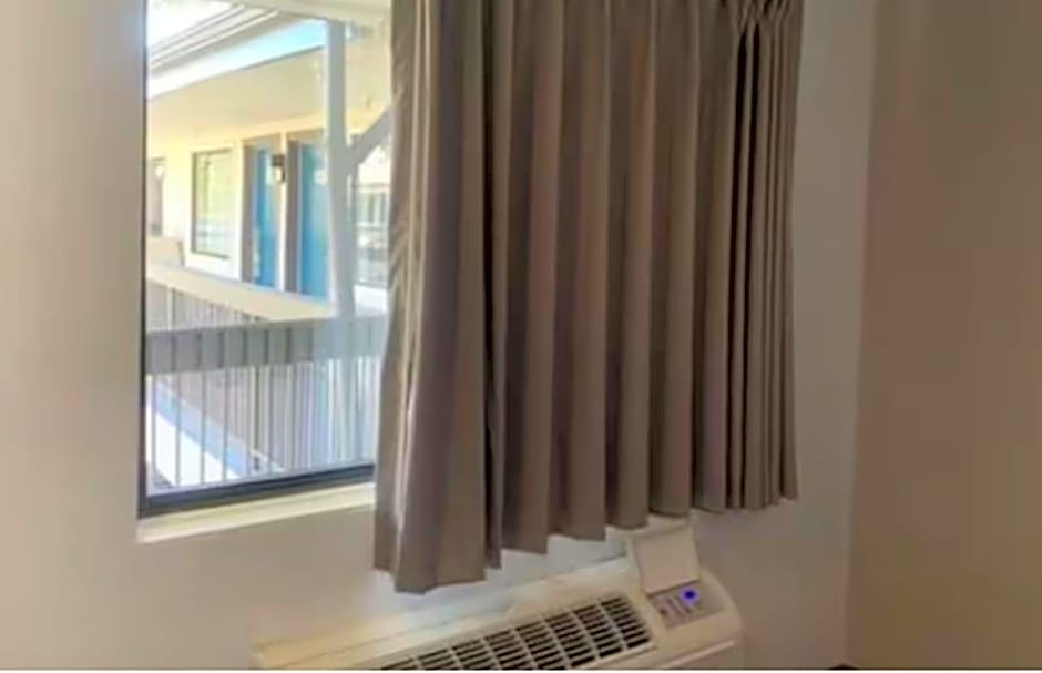 Motel 6-Santa Ana, CA