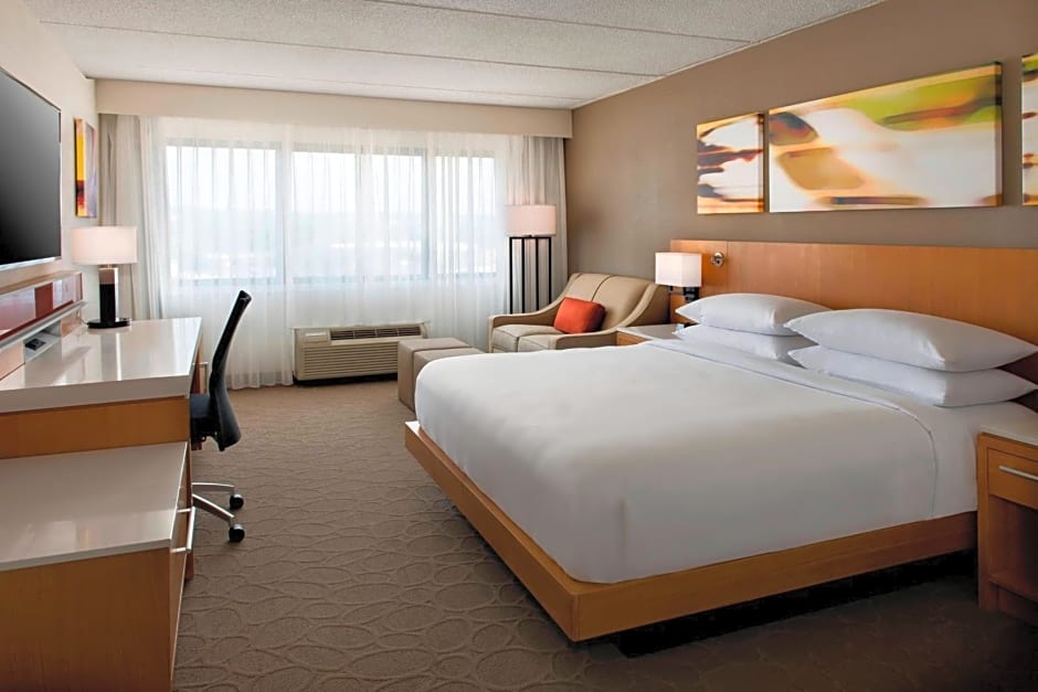 Delta Hotels by Marriott Utica