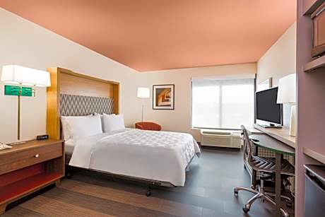 King Room - Mobility Access/Hearing Accessible