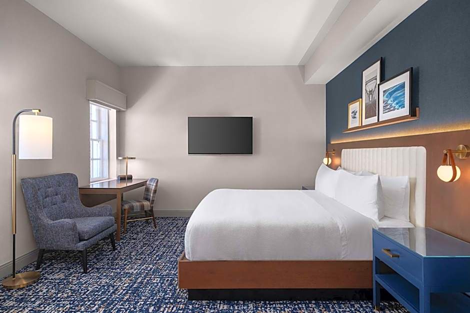 The Well House Hamilton, Tapestry Collection by Hilton