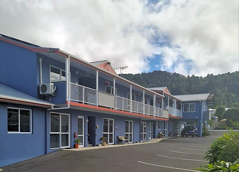 Avenue Heights Motel