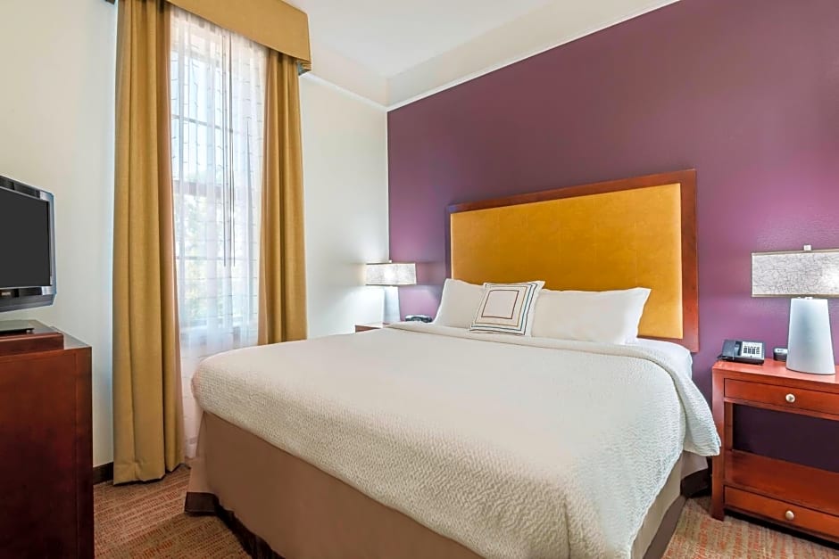 Residence Inn Savannah Downtown Historic District