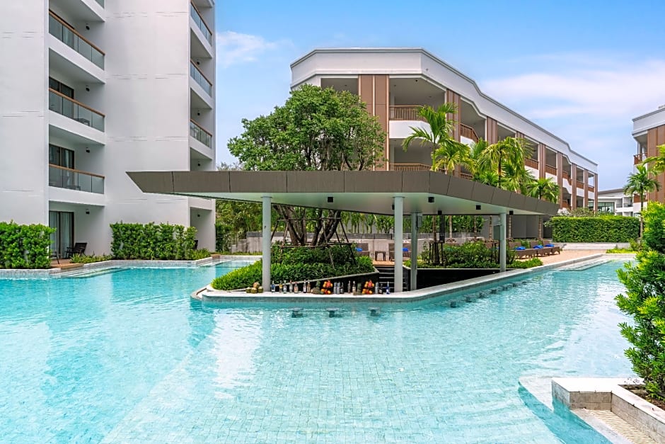 Bella Nara Phuket Naiyang Beach