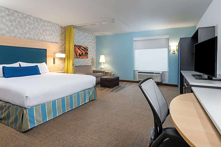 Photo 1 of 3 of Studio 1 King Bed Suite, Hearing Accessible