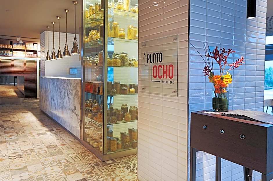 Hotel Cumbres Lastarria