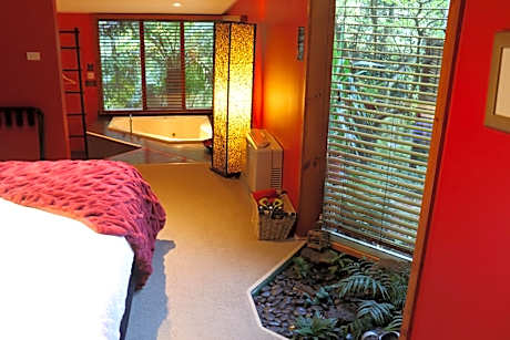 Linden Gardens Rainforest Retreat