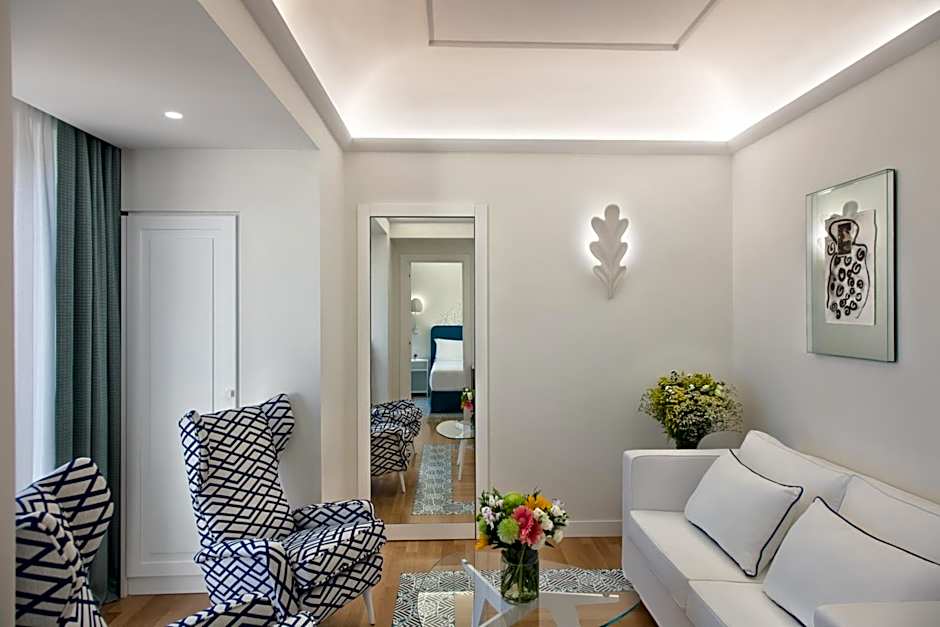 Pazziella Garden & Suites